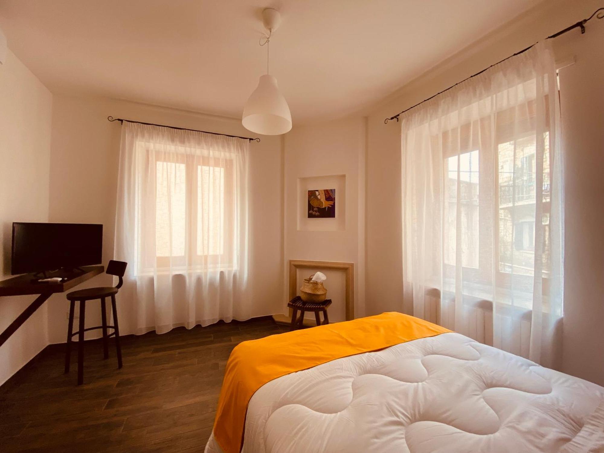 Carrales Guest House Nuoro  Esterno foto