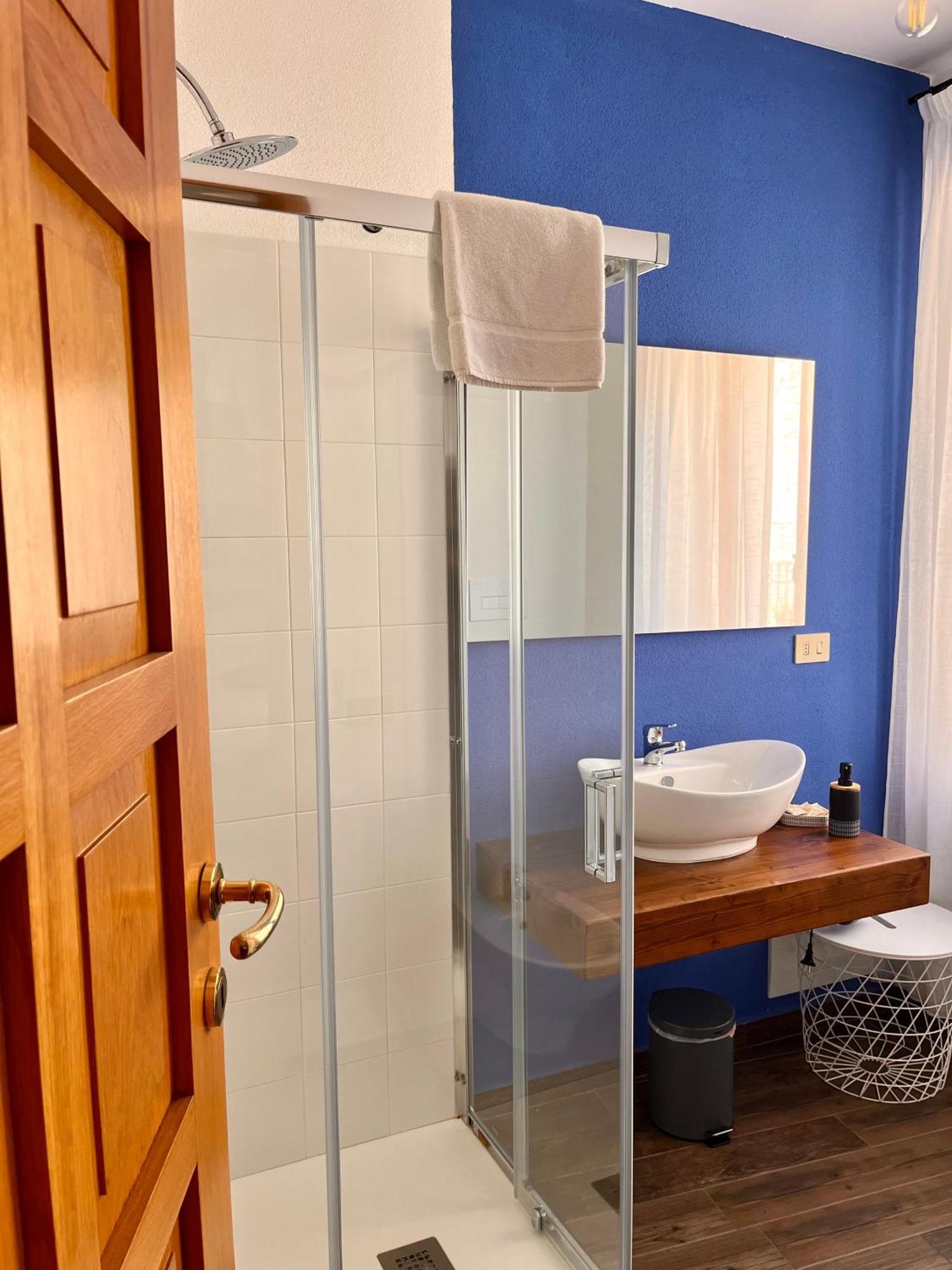 Carrales Guest House Nuoro  Esterno foto